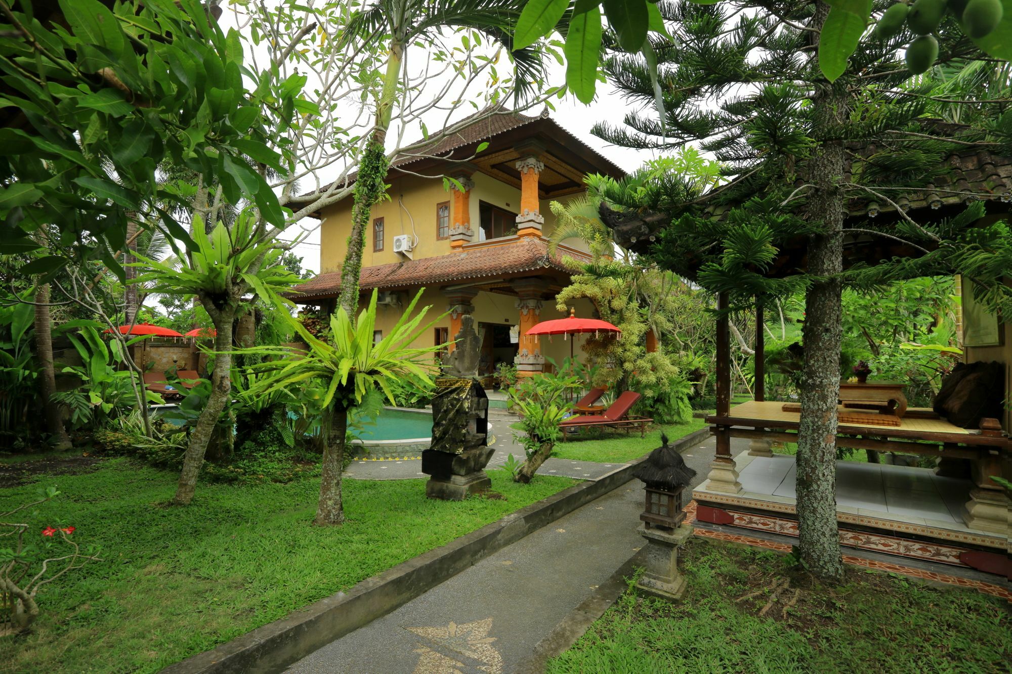 Uma Sari Cottage By Mahaputra-Chse Certified Ubud Exterior foto
